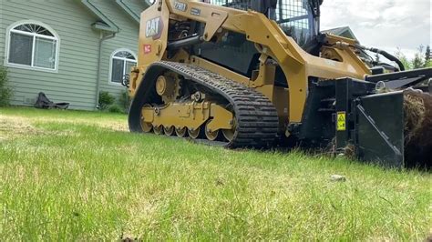 skid steer that won't tear up my lawn|skid to minimize lawn wear.